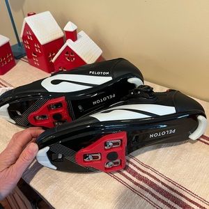 Peloton mens cycle shoes